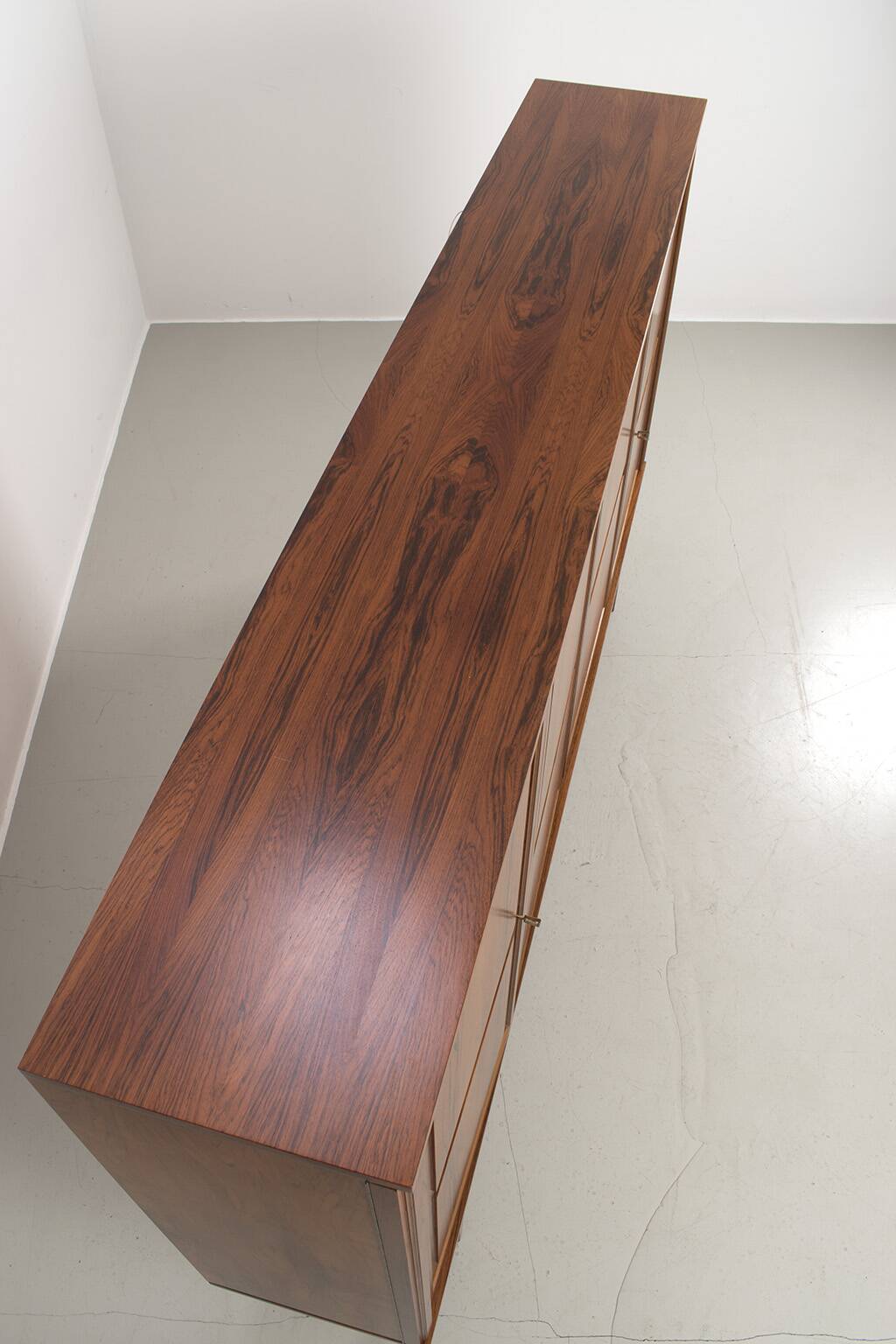 XL rosewood high board 252 cm
