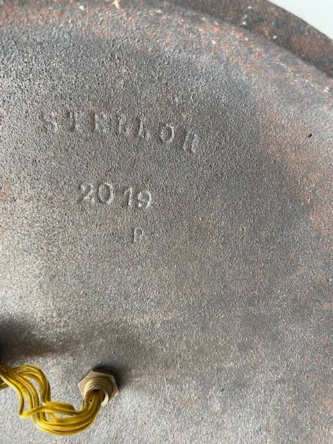 Lampadaire tripode opalines vintage