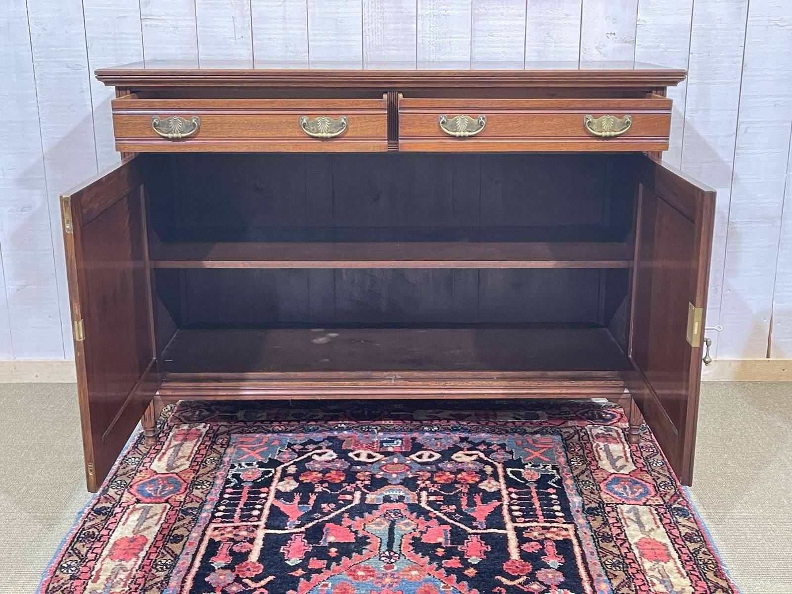 English buffet from the late 19th century in walnut.
