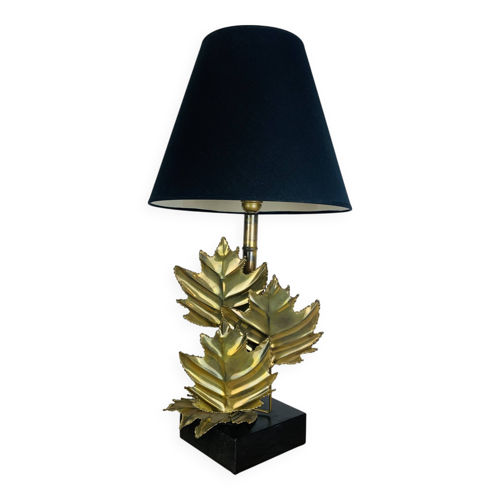 Bamboo and gold leaf lamp, Hollywood Regency style, 1970s