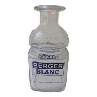 Berger Blanc glass decanter