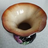 Ancient vase art decoration in ceramic, 11 cm in height.