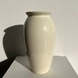 Oblong vase in white ceramic Vintage Habitat