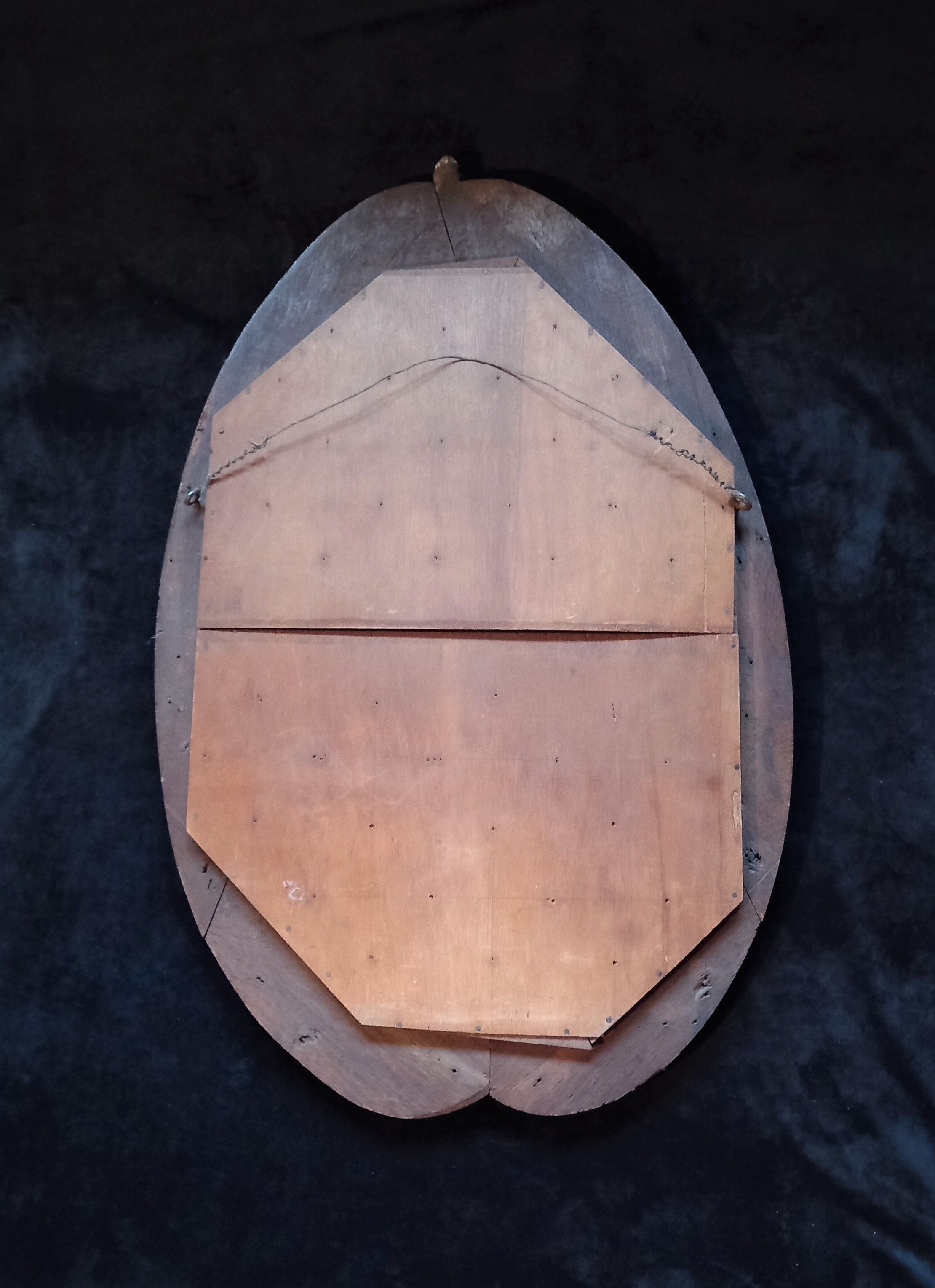 Mirror carved in oak with golden laurel leaves - early 19th century