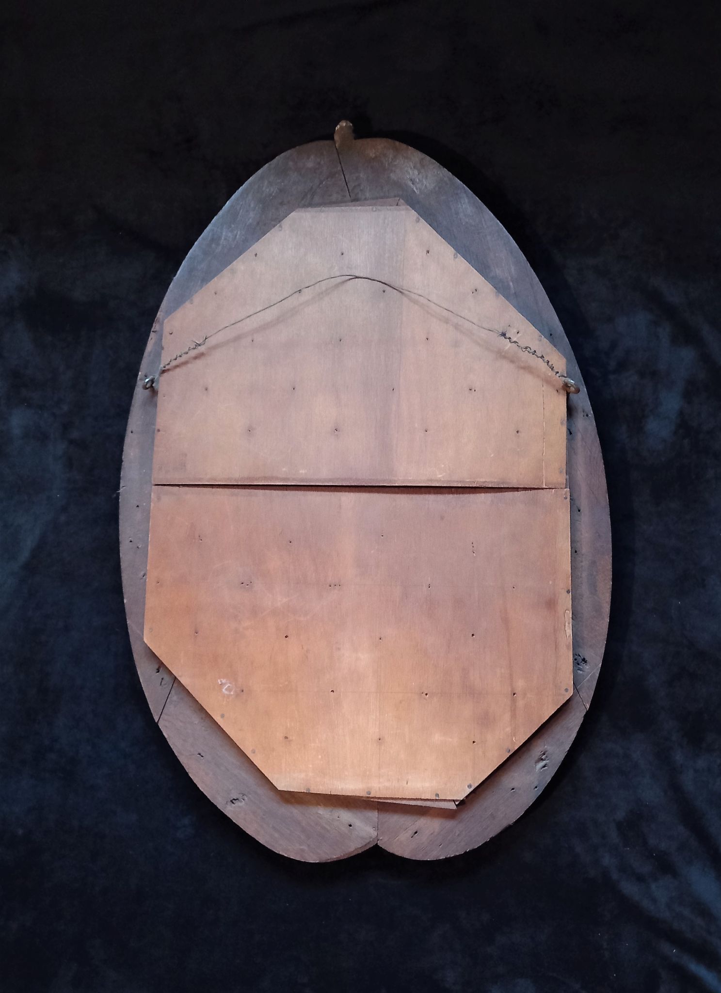 Mirror carved in oak with golden laurel leaves - early 19th century
