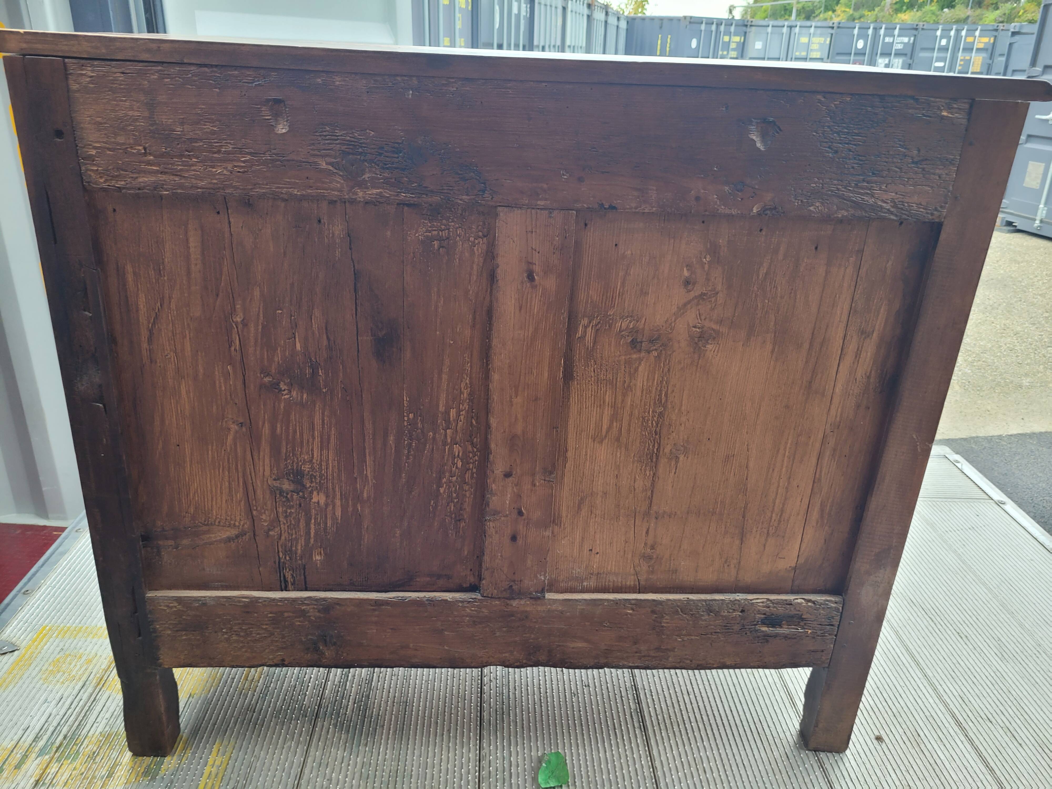 Commode pantalonnière noyer
