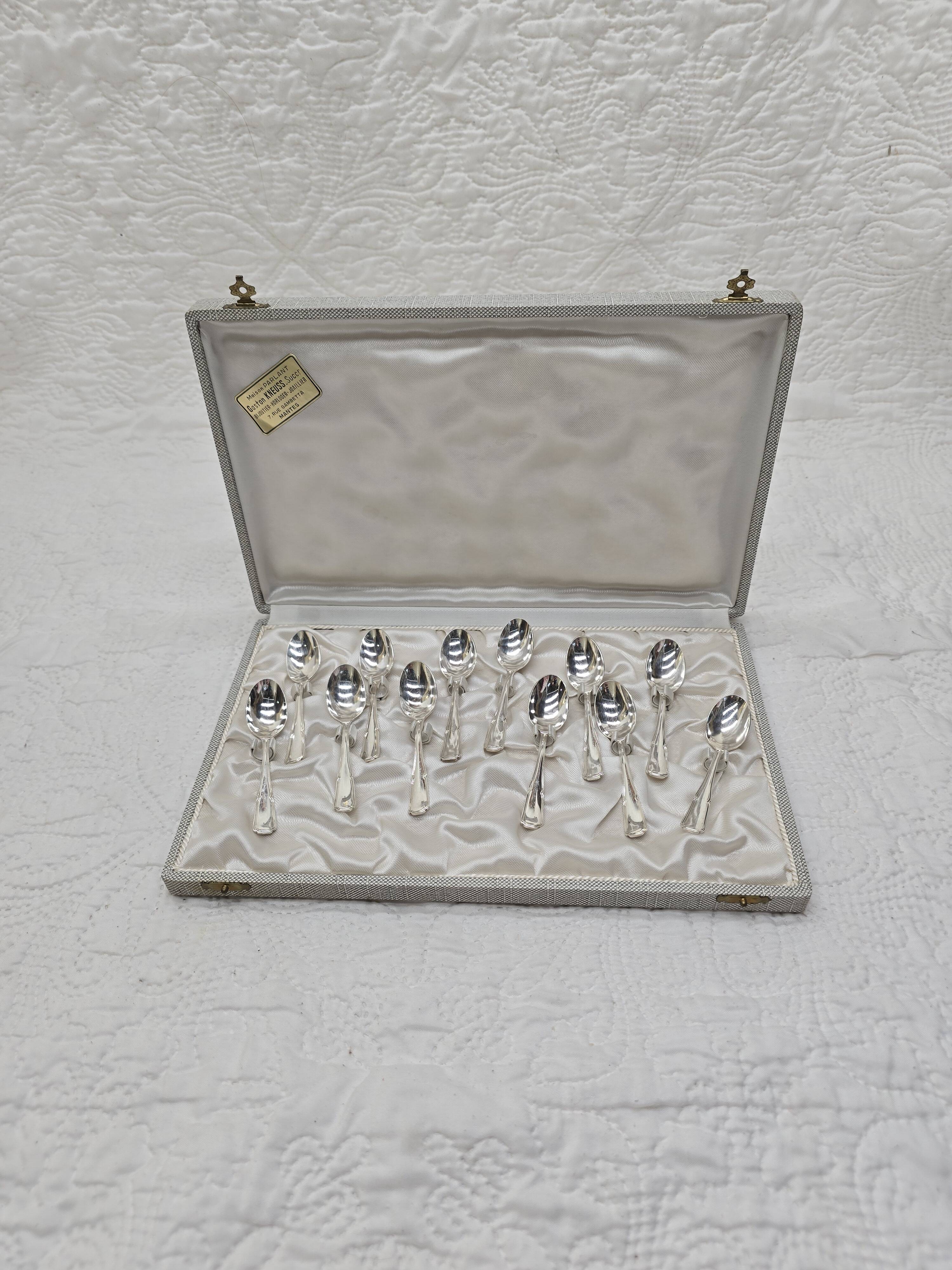 Silver-plated metal cutlery set of 12 teaspoons