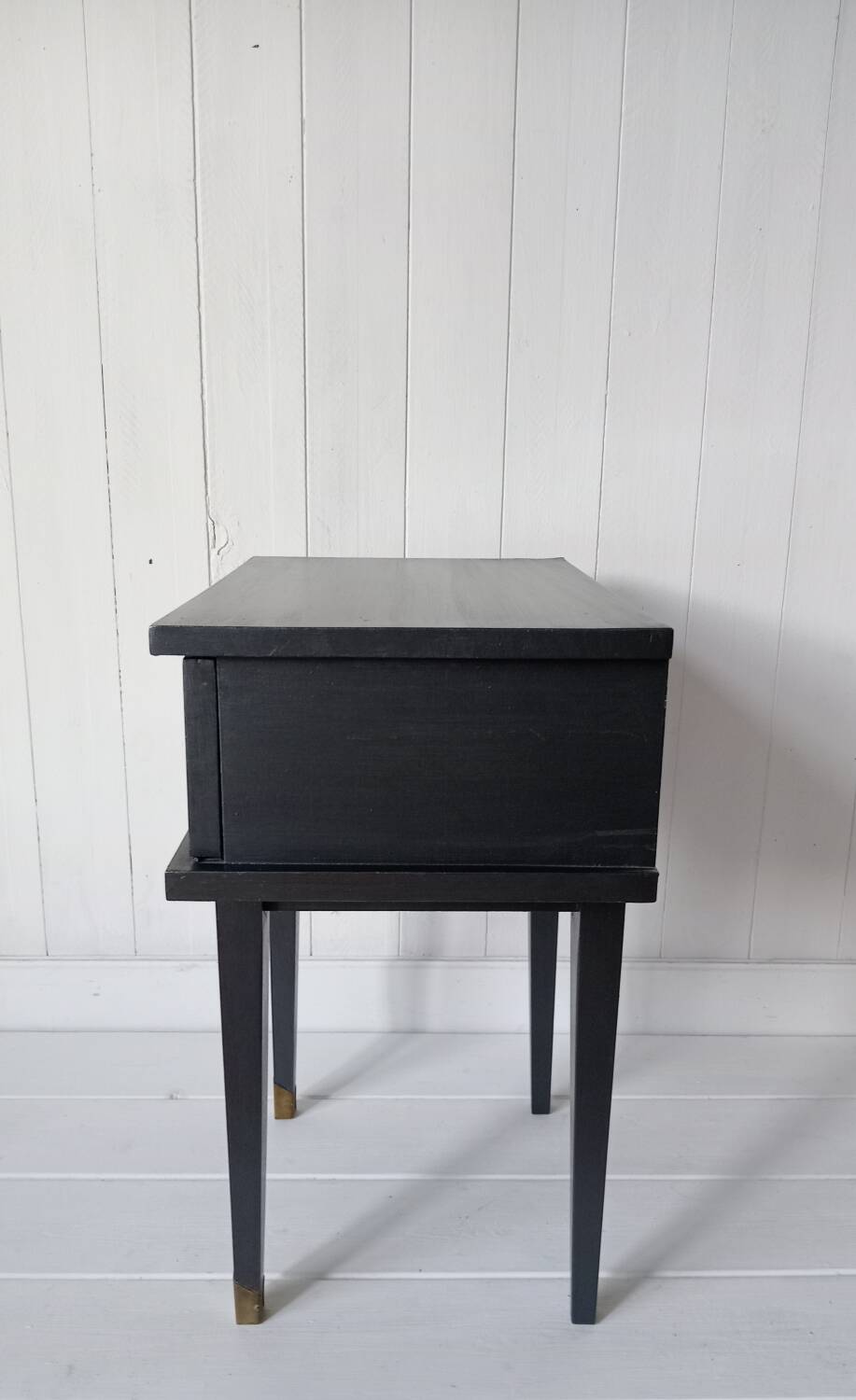 Pair of bedside tables