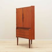 Cabinet d'angle en teck, design danois, années 1970, production : Danemark
