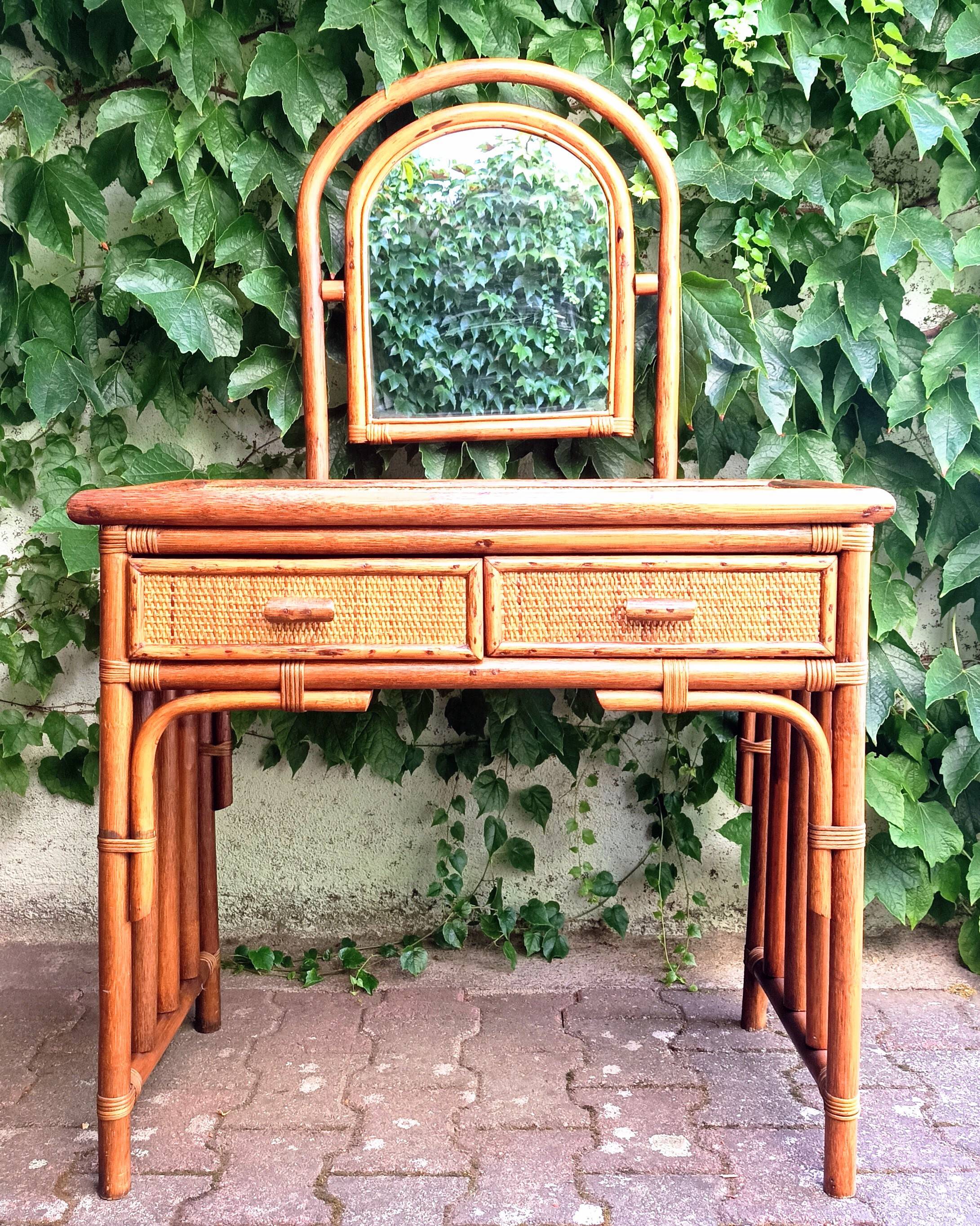Rattan hairdresser