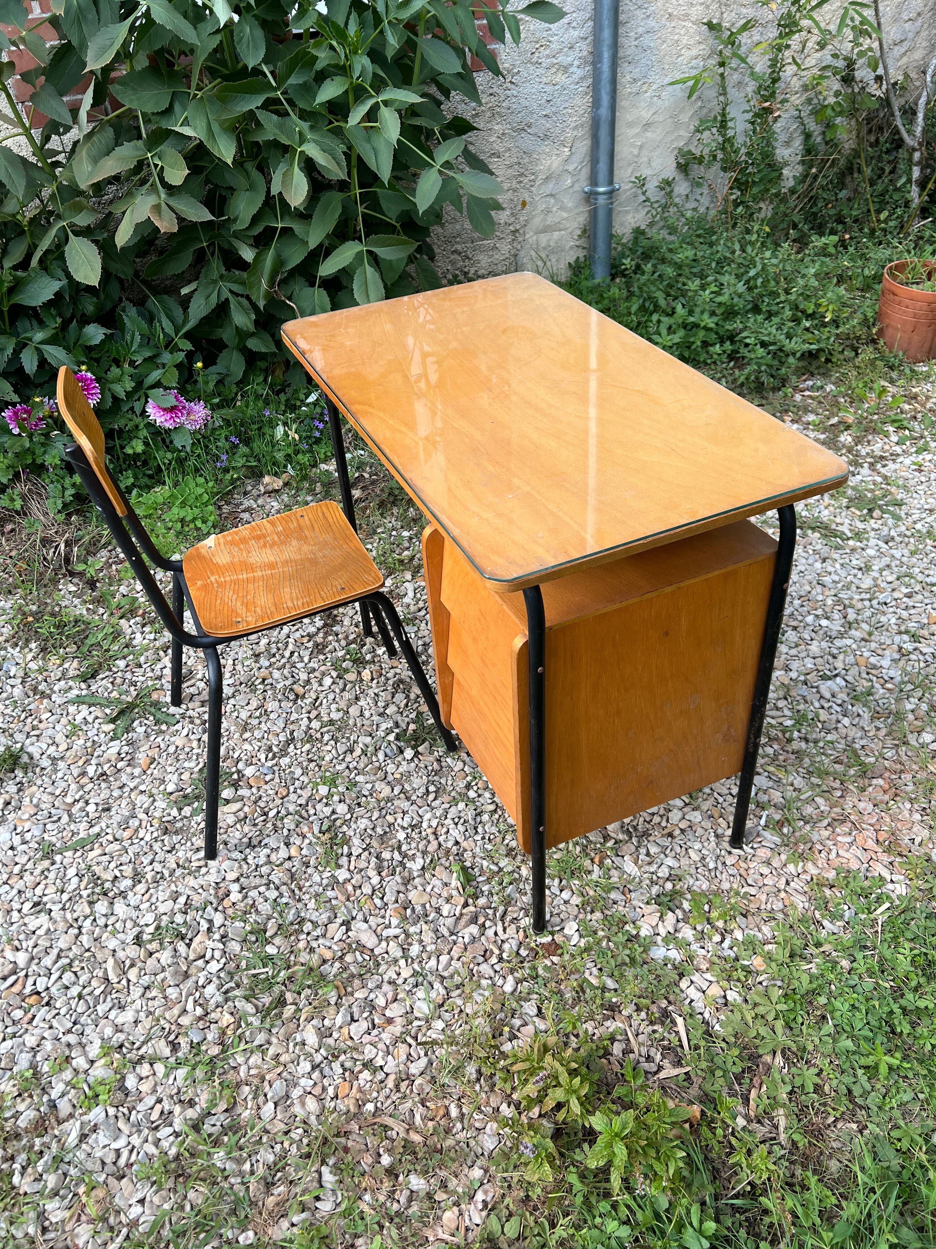 Bureau vintage