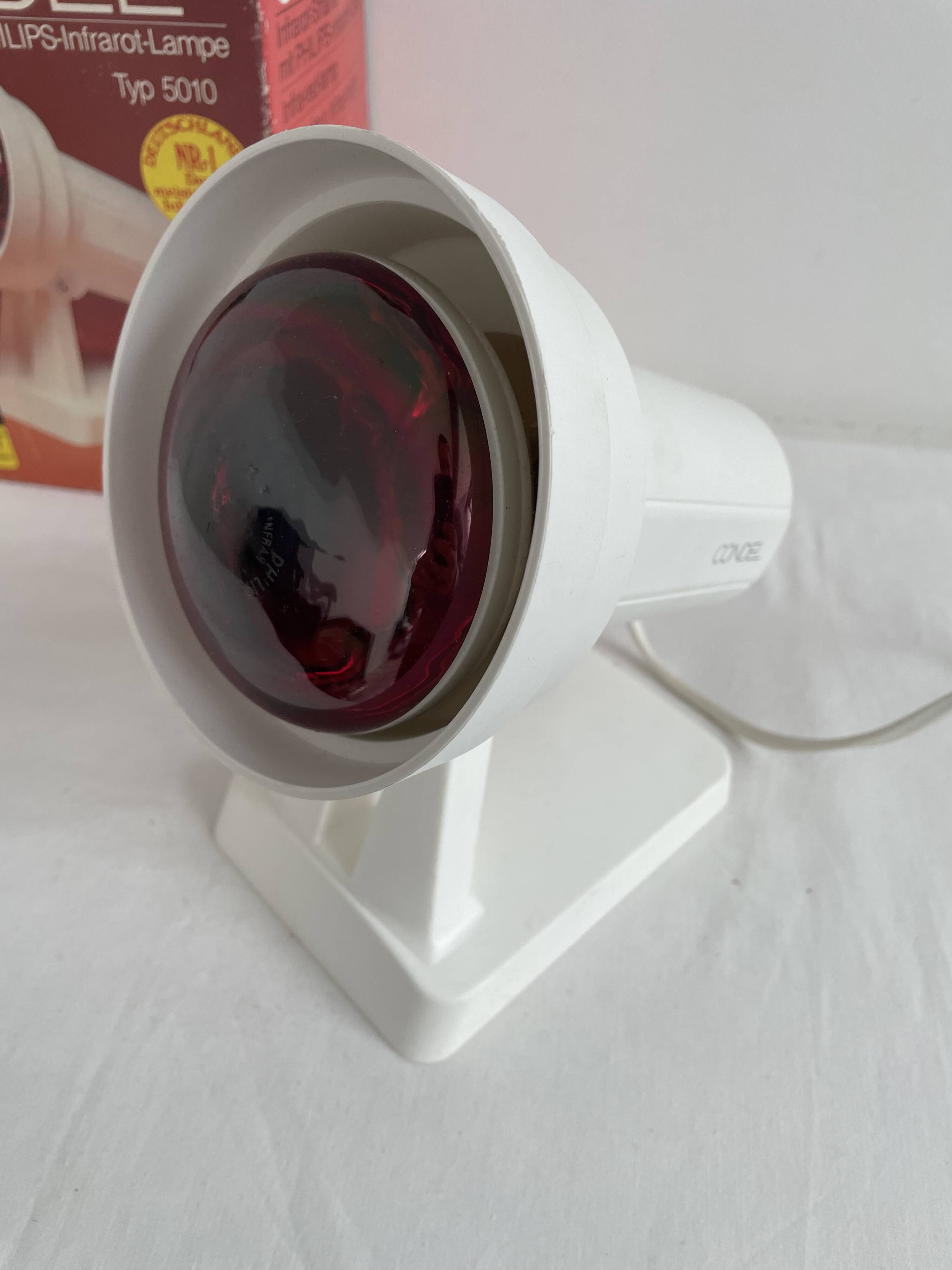 Vintage infrared lamp CONDEL 5010 – 1970s red ambient lamp