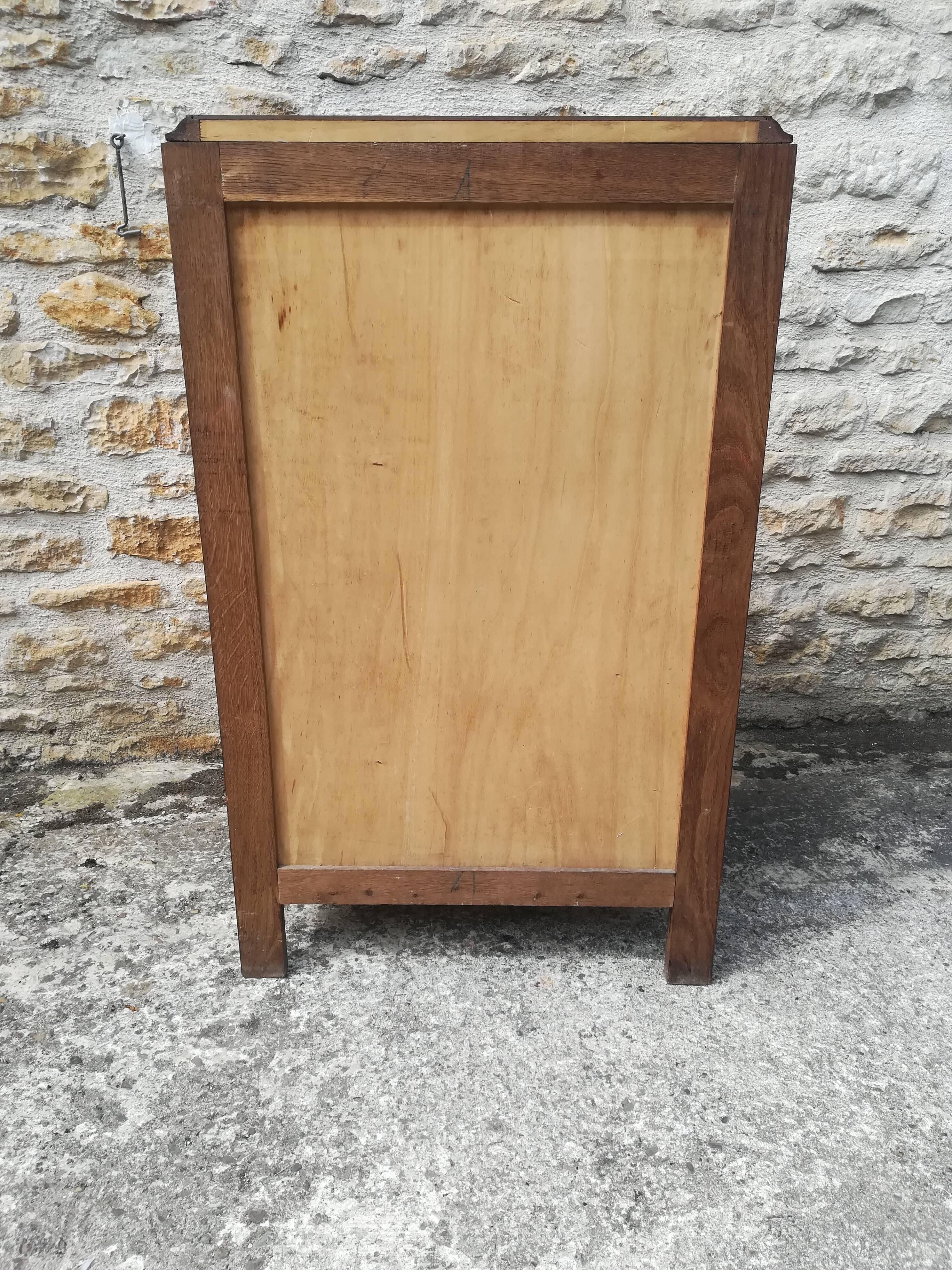 Commode en chêne a 5 tiroirs