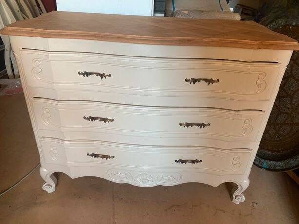 Commode restaurée