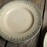 Lot of 5 old ceramic flat plates of Saint Amand green edry