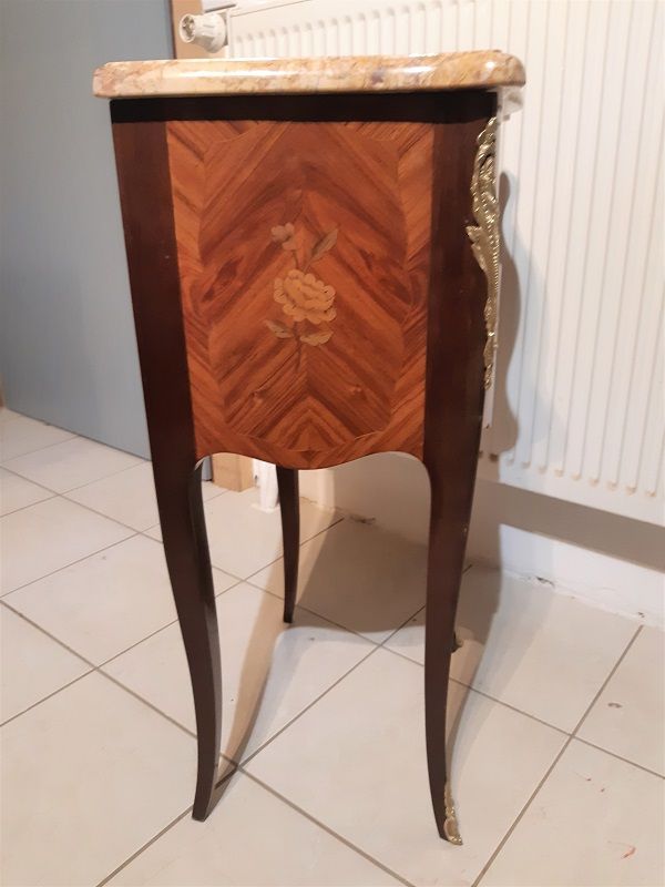 Louis XV style console bedside, curved faces, mahogany and rosewood marquetry decorated with flowers