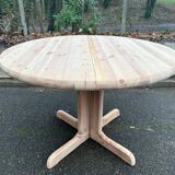Extendable round dining table Rainer Daumiller for Hirtshals Sawaerk 185