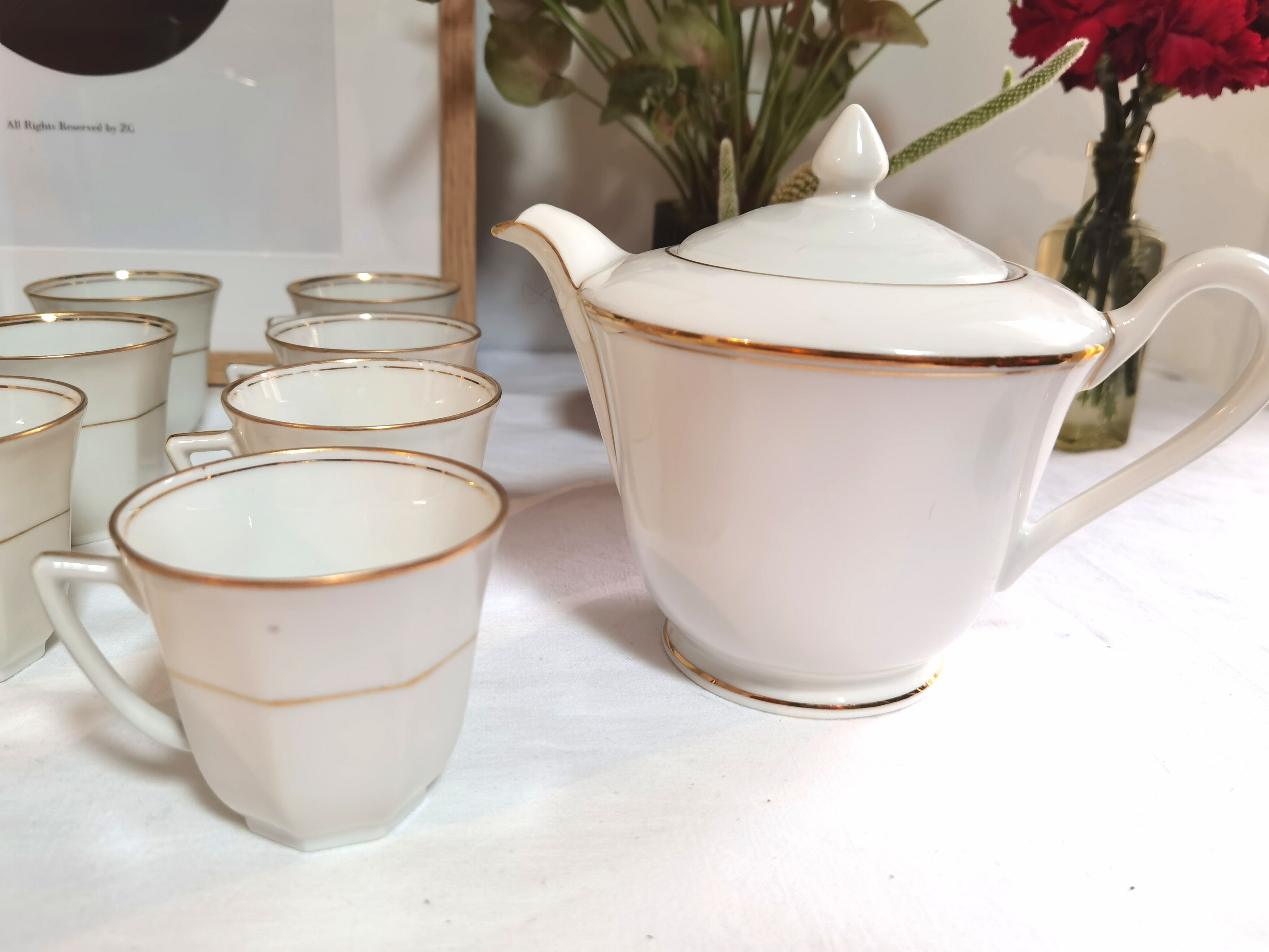 Art Deco porcelain coffee service