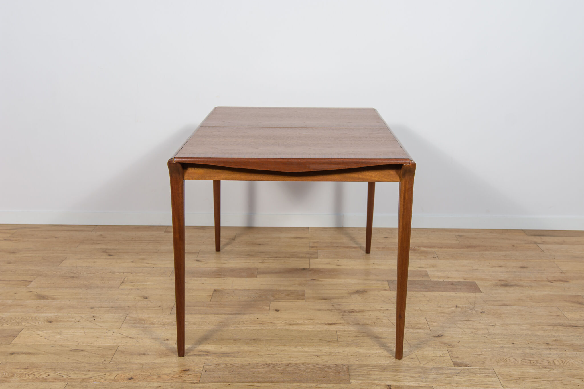 Mid-Century Teak Extendable Dining Table from McIntosh, United Kingdom, 1960s