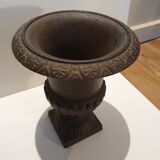 Medici cast iron vase
