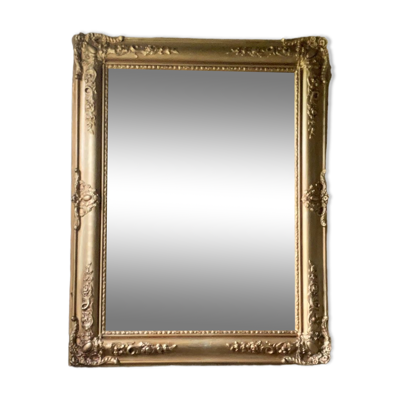 Miroir doré ancien à motif