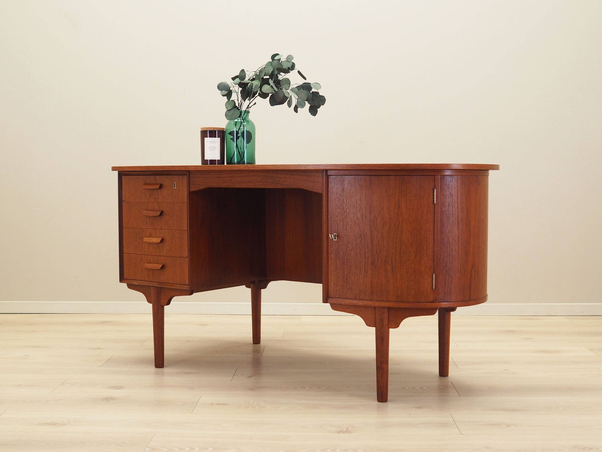 Teak desk, Danish design, 1970s, designer: H.P. Hansen, manufacturer: Rande