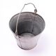 Pot de fleurs de seau en zinc vintage