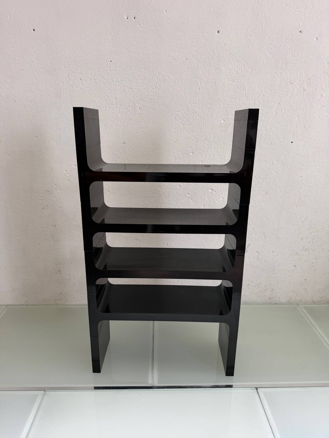 Modular shelf Design Varadani
