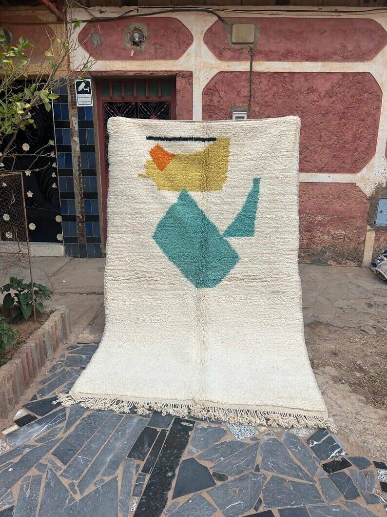 Handmade pure wool rug, size 200 x 300 cm