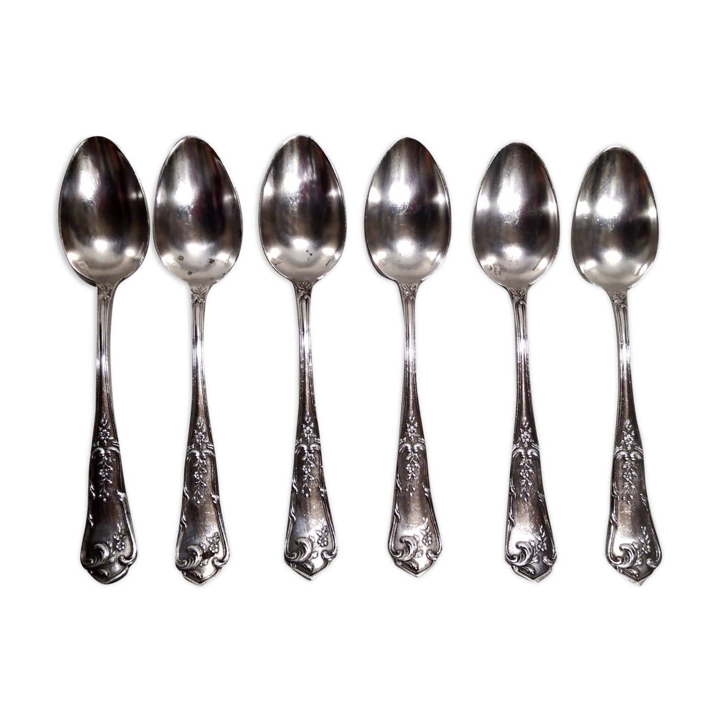 6 silver metal coffee spoons