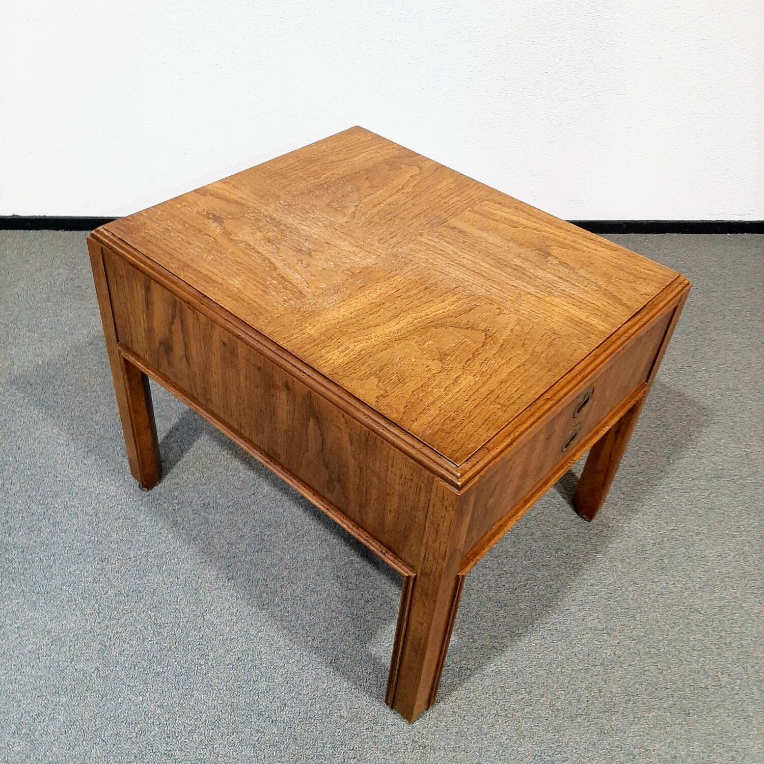 Vintage Drexel walnut bedside table, 1960