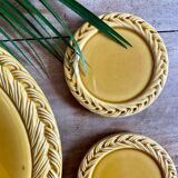 Vintage cheese and under bottle service