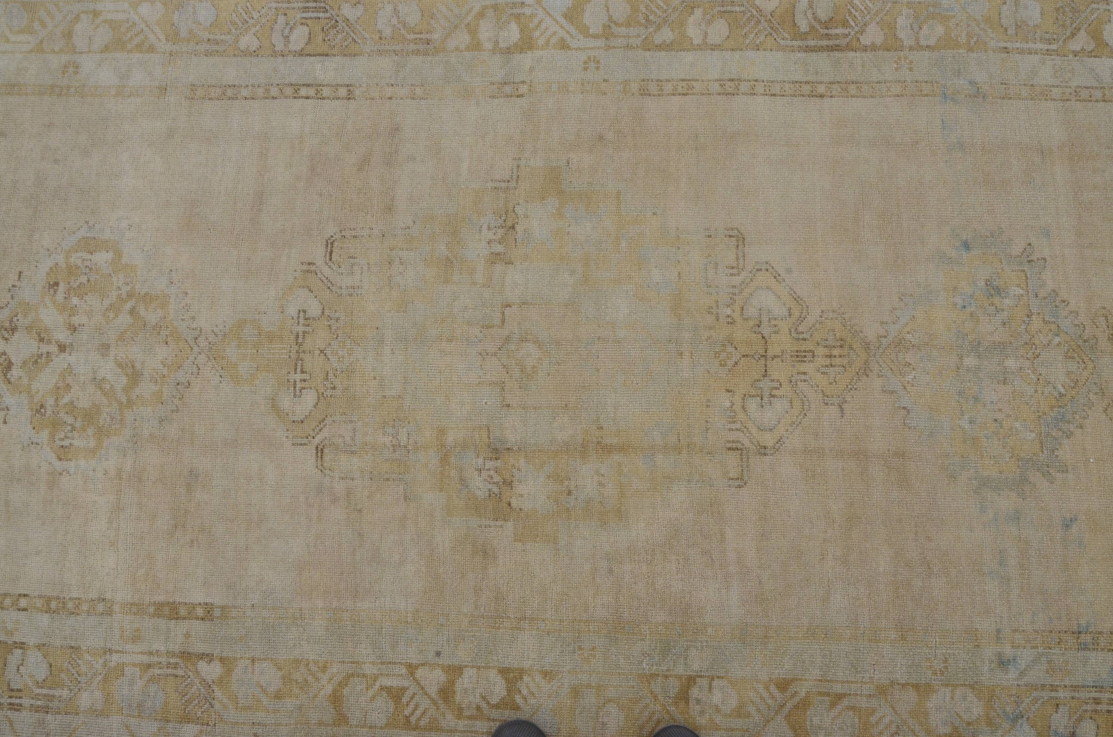 Oushak Anatolian Floor Carpet sku 3207