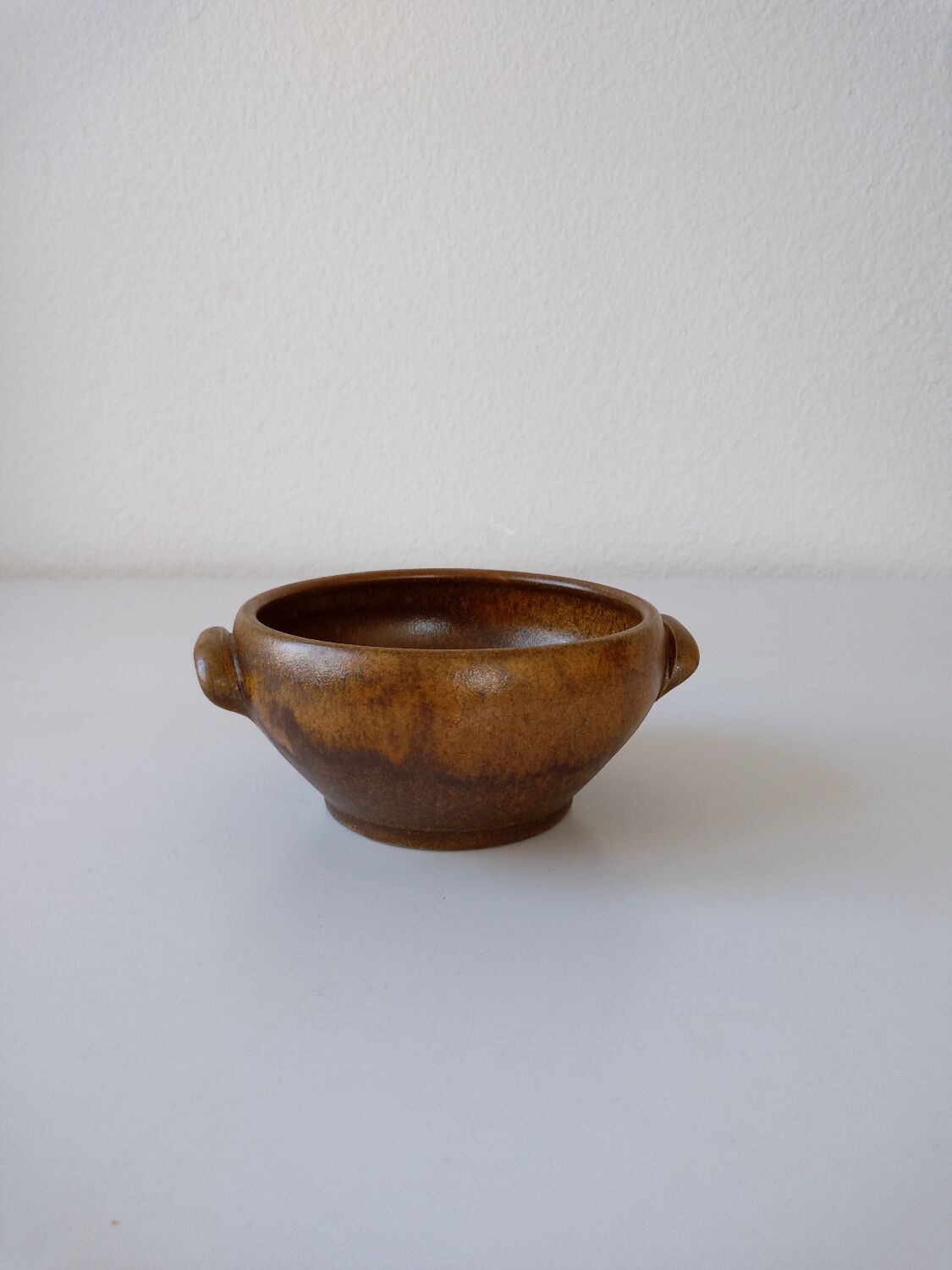Brown Digoin stoneware bowl with handles