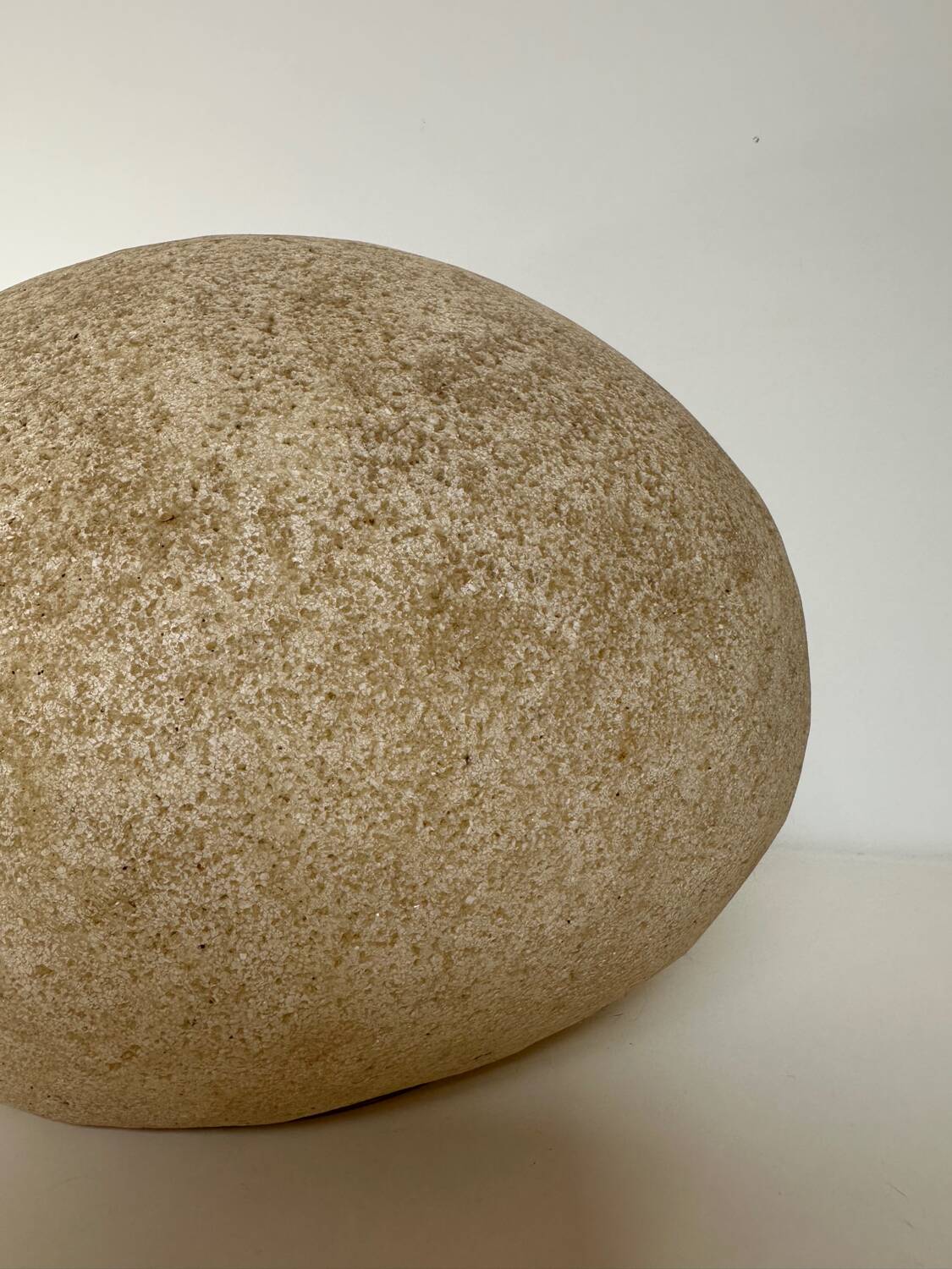 Lampe rocher par André Cazenave modèle Dora 1970