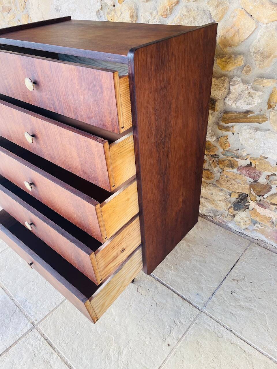 Commode haute vintage en chêne  à 5 tiroirs, circa 1950s
