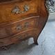 Commode de style louis xv en marqueterieflag