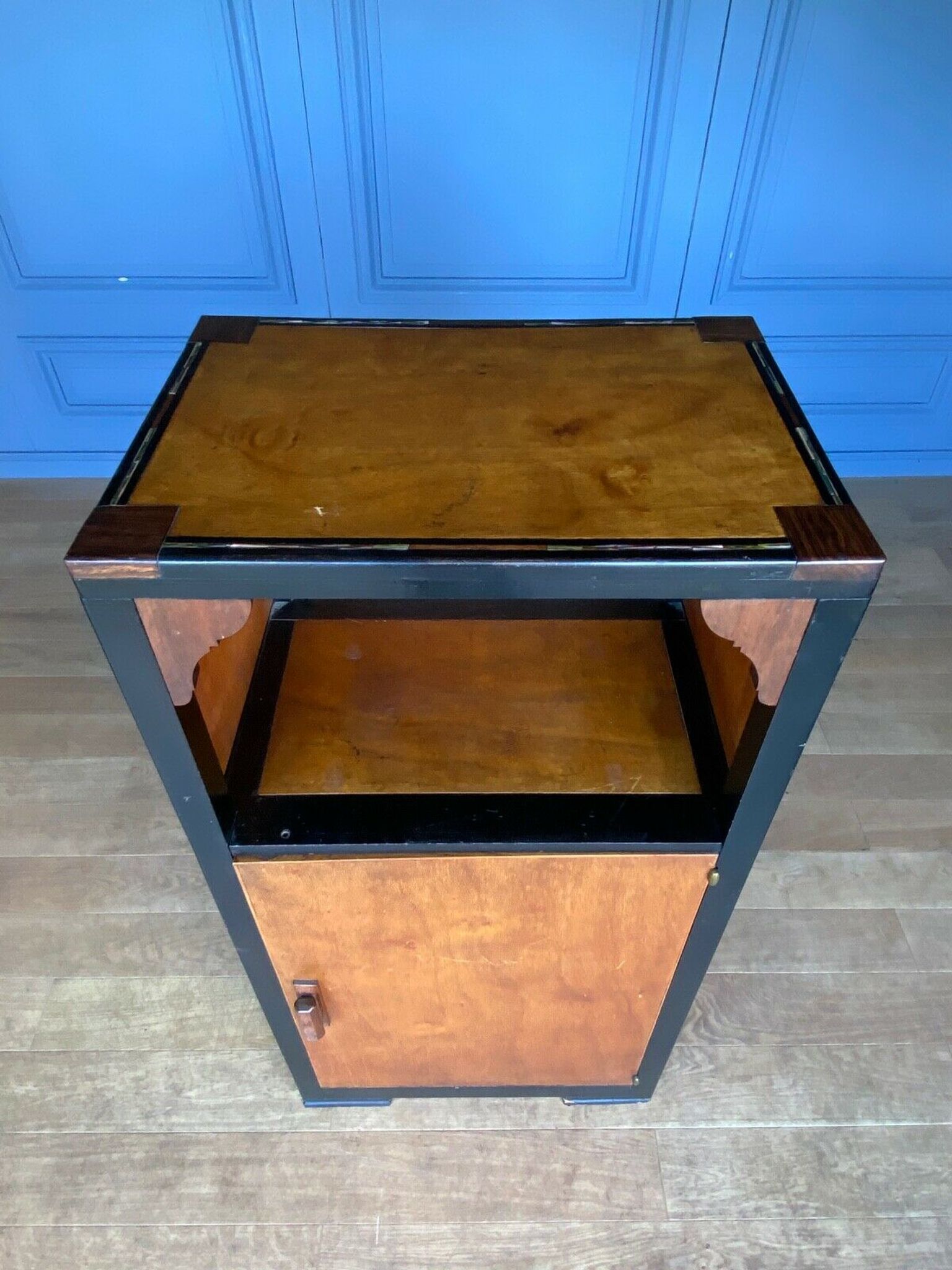 Furniture art deco a niche door 1930