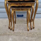 Venetian nesting table