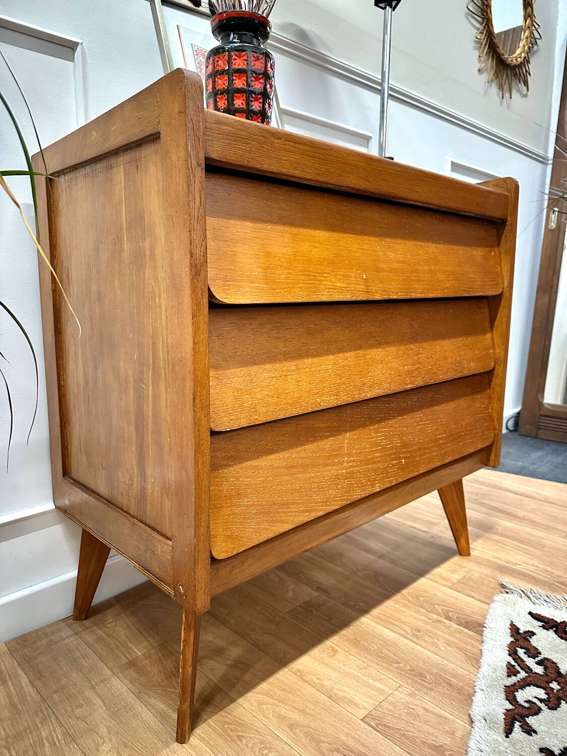 Commode pieds compas vintage