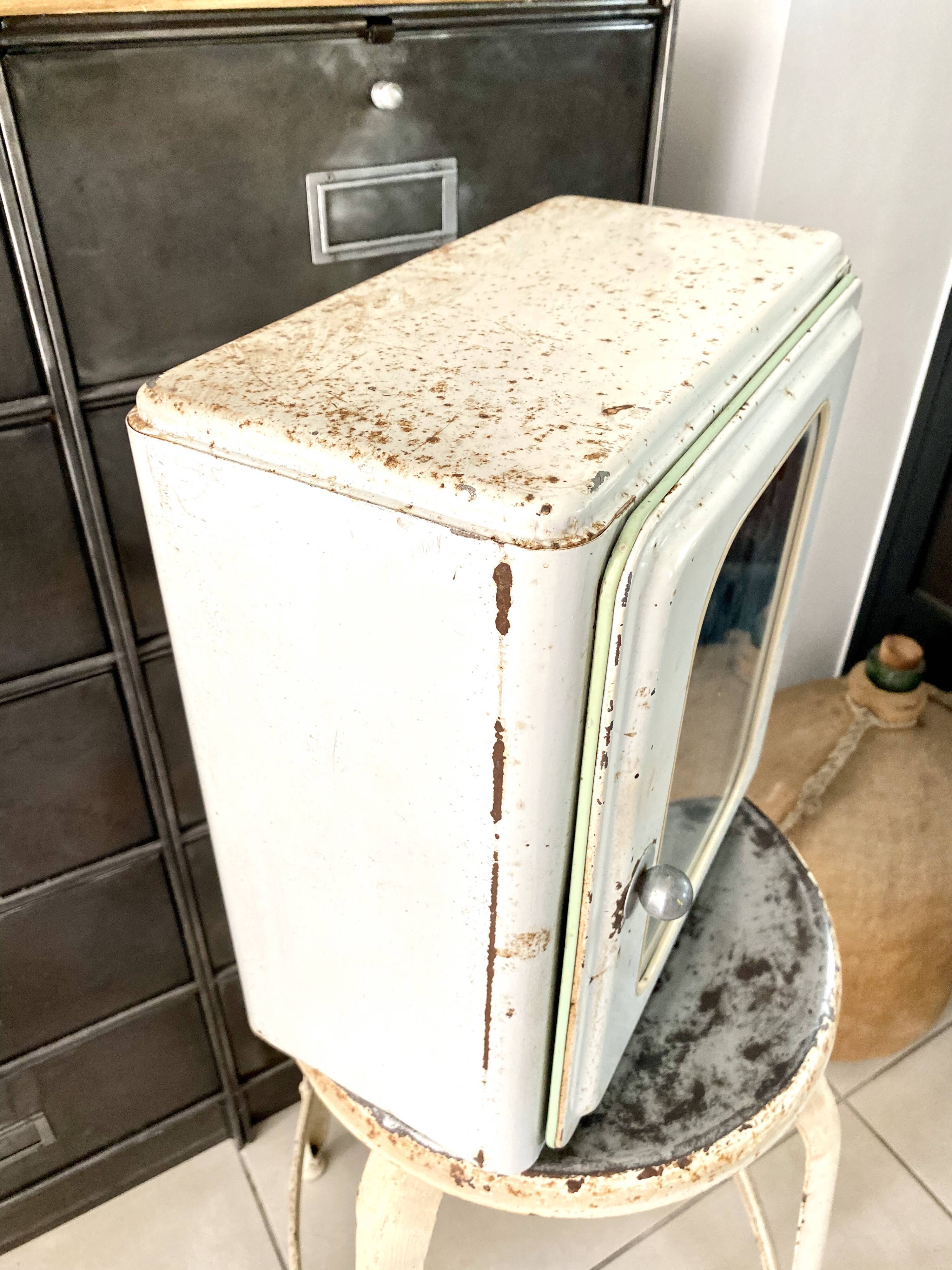 Vintage metal medicine cabinet
