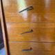 Commode pieds compas en chêne, France années 60