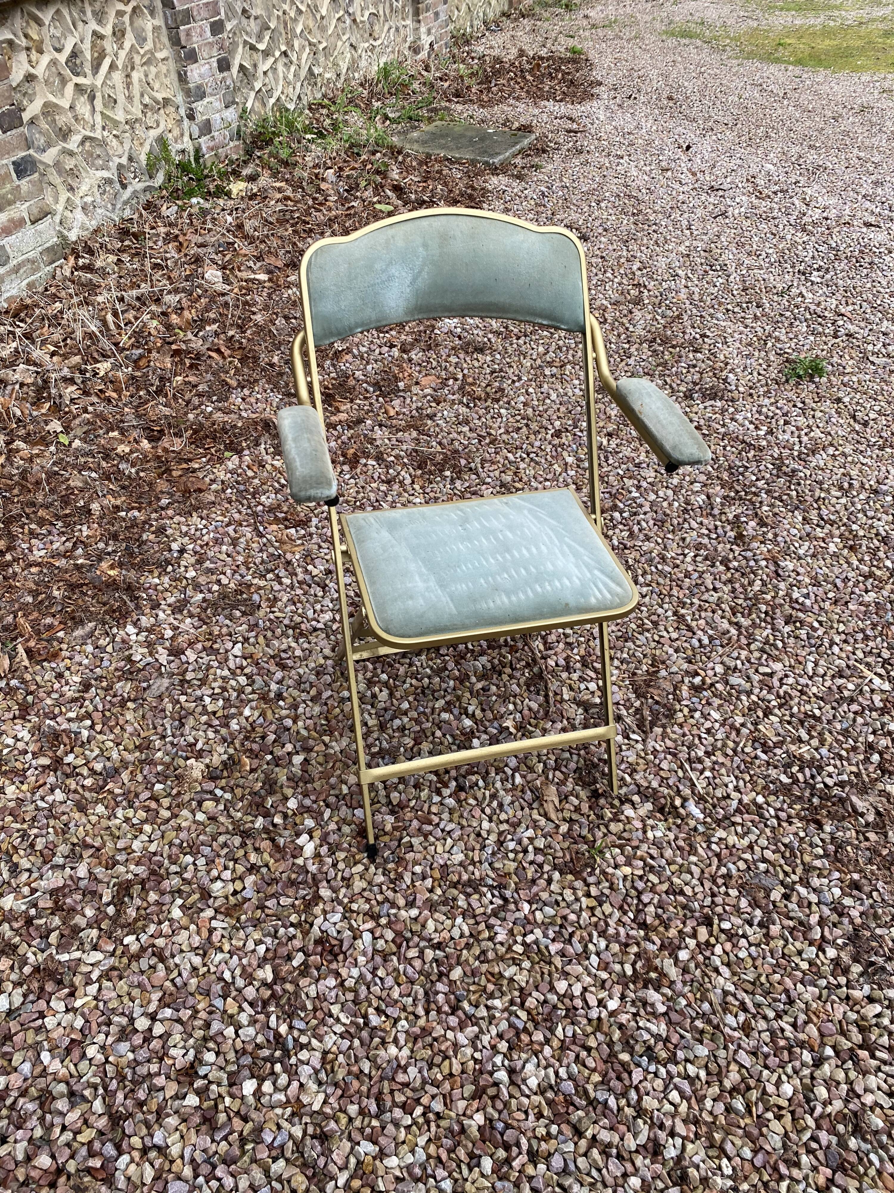Metal folding chair