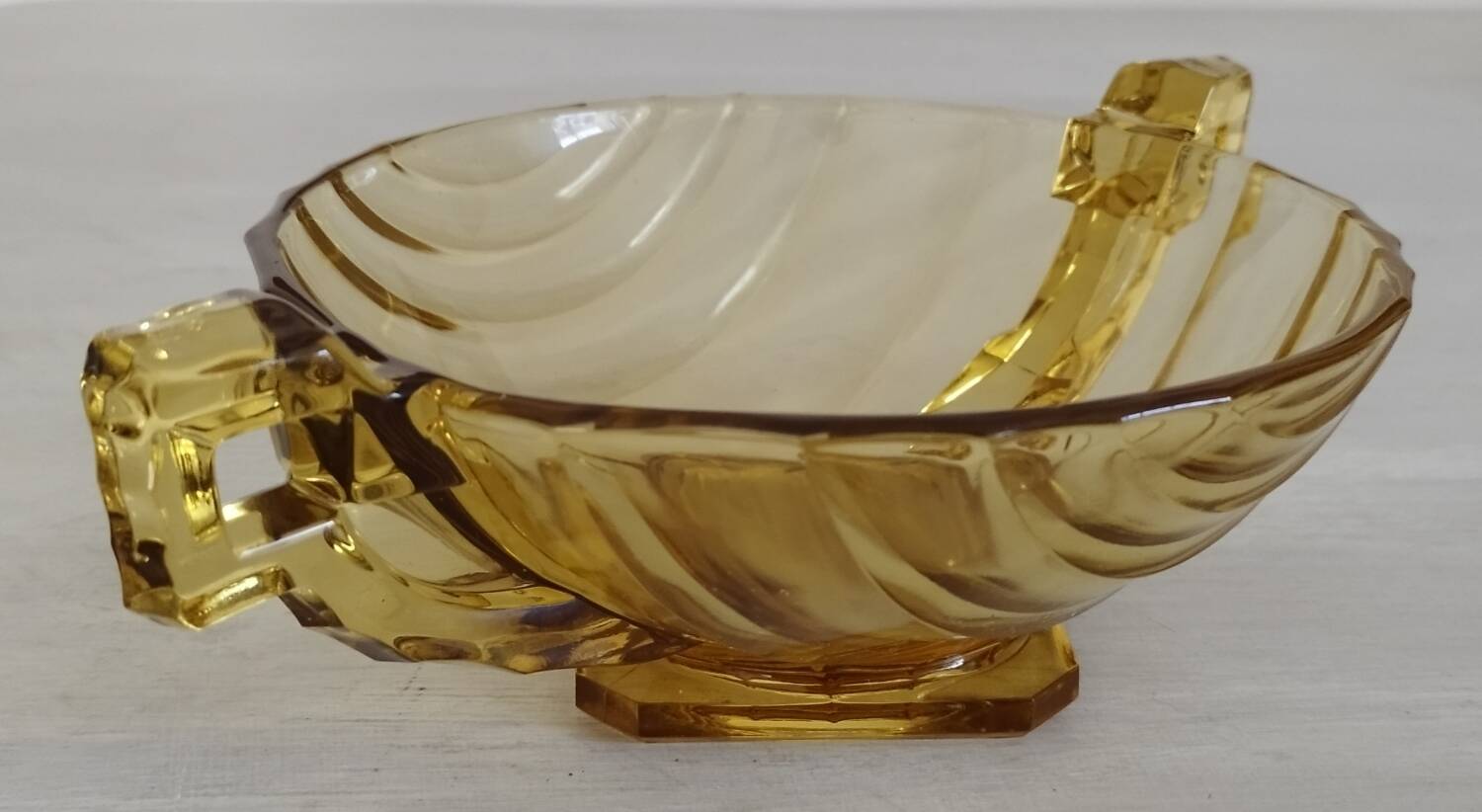 Molded glass fruit bowl art deco style amber