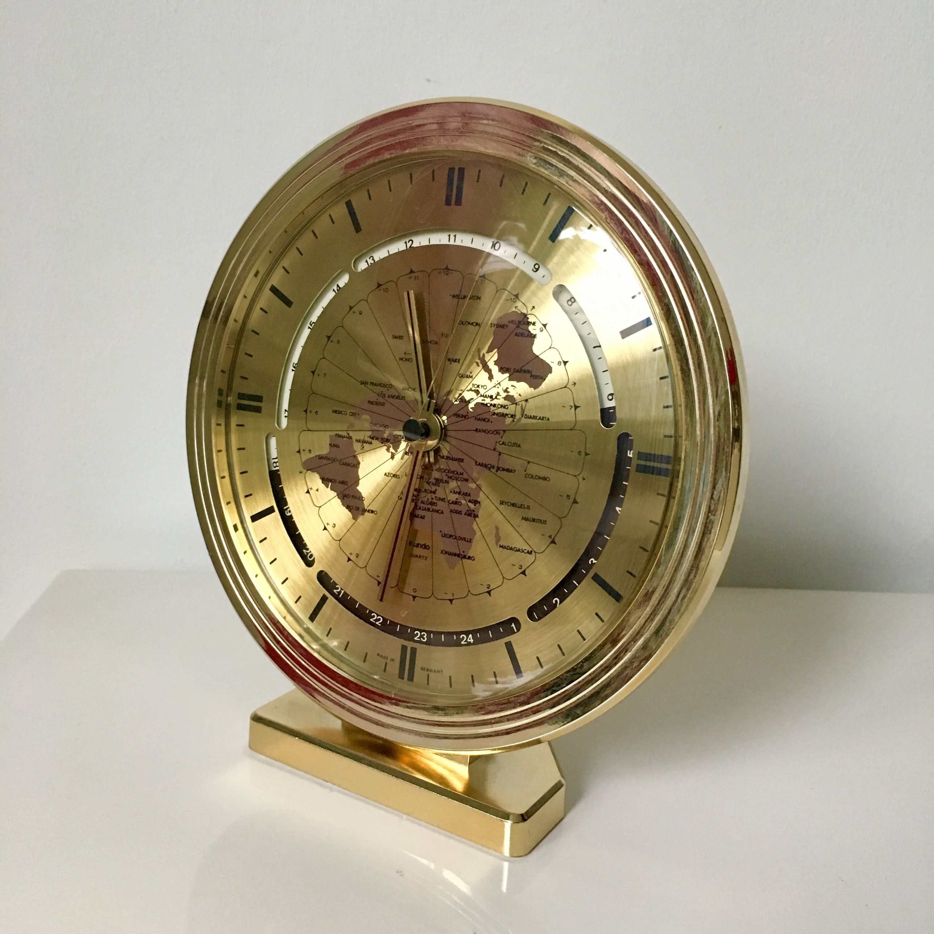 Modernist clock Kienzle Kundo world timer 1970 West Germany