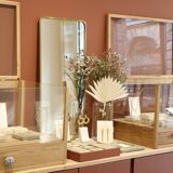 Display cabinet in solid oak and glass