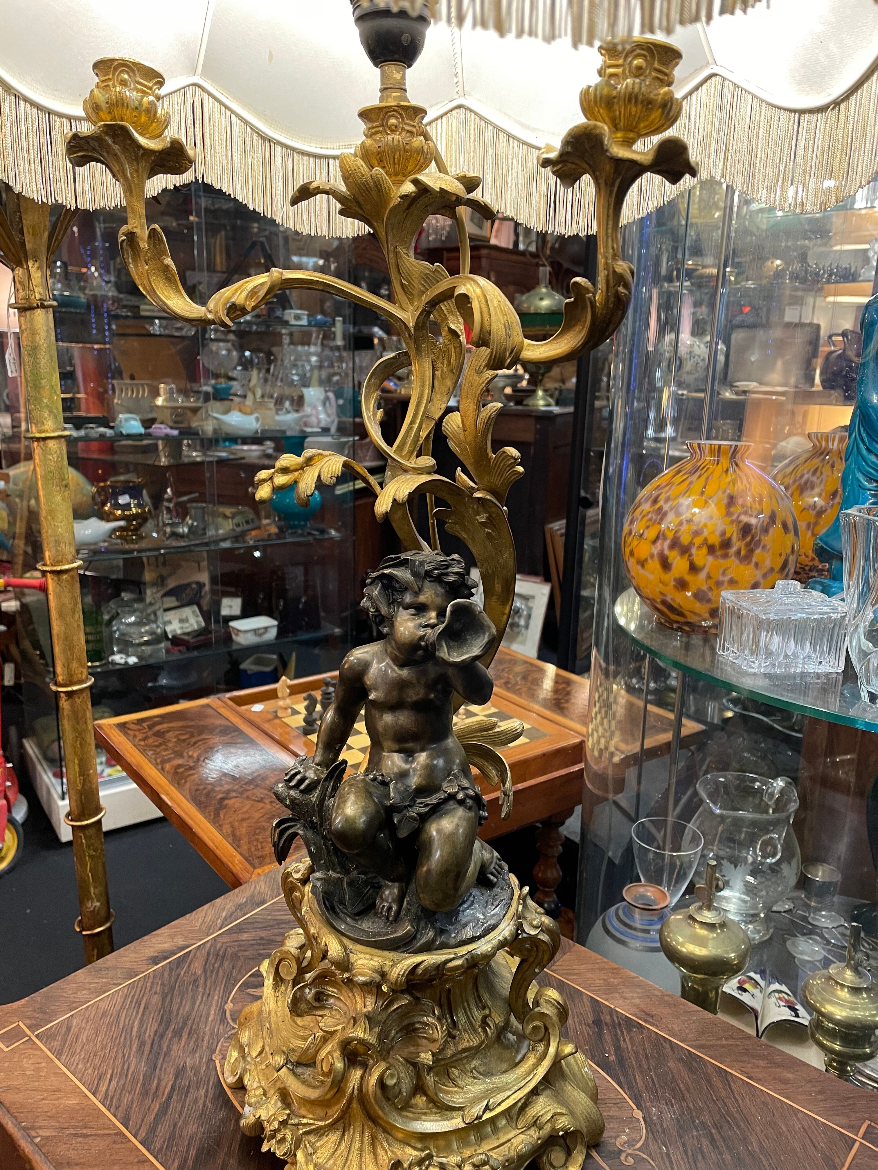 18th bronze table lamp