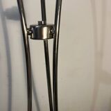 Metal floor lamp with cast iron base and 3 globes from the 80s