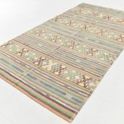 Kilim Vintage Anatolien, Rayures Tribales et Motifs Géométriques Pastel