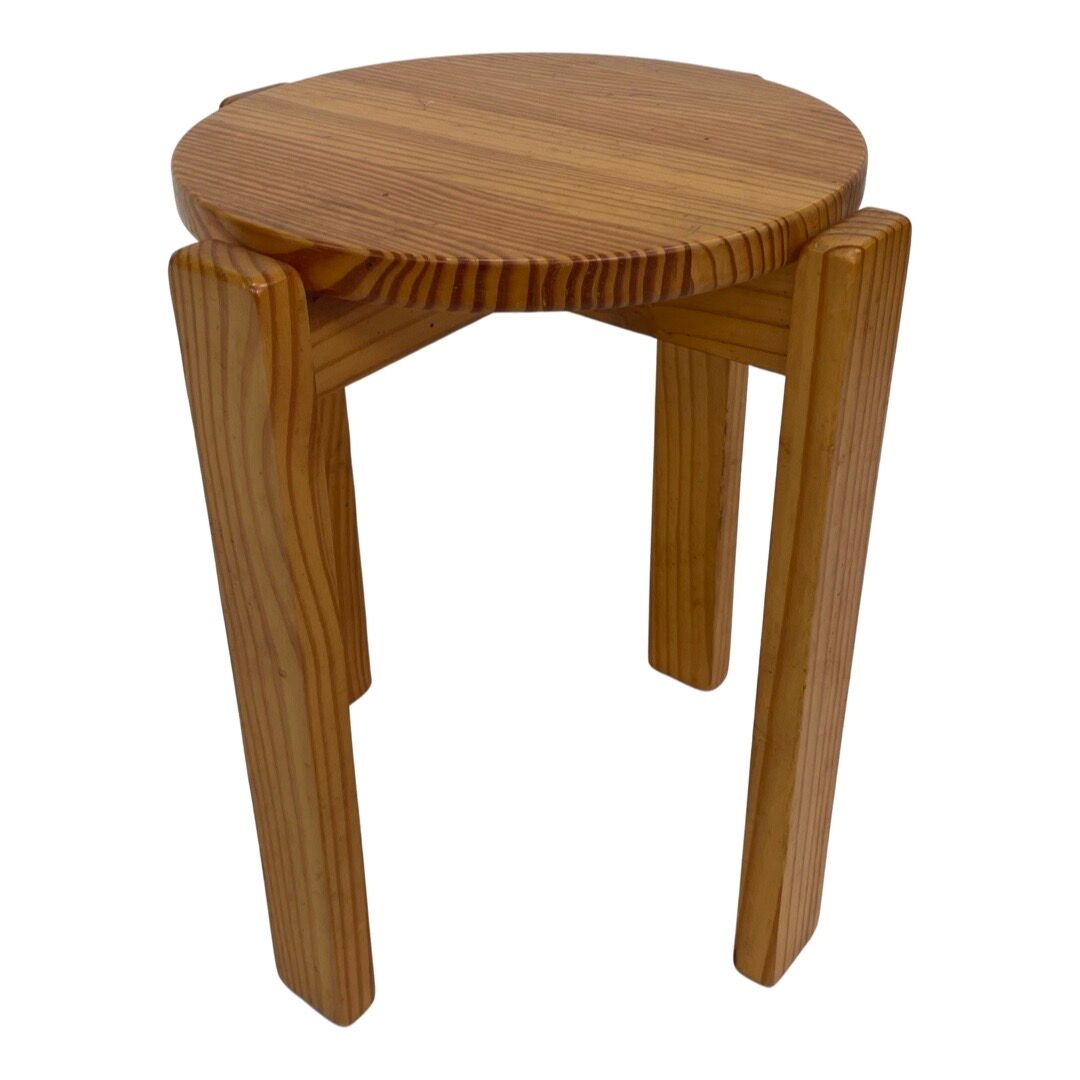 Mid century pinewood stool, 1960s minimalistic design